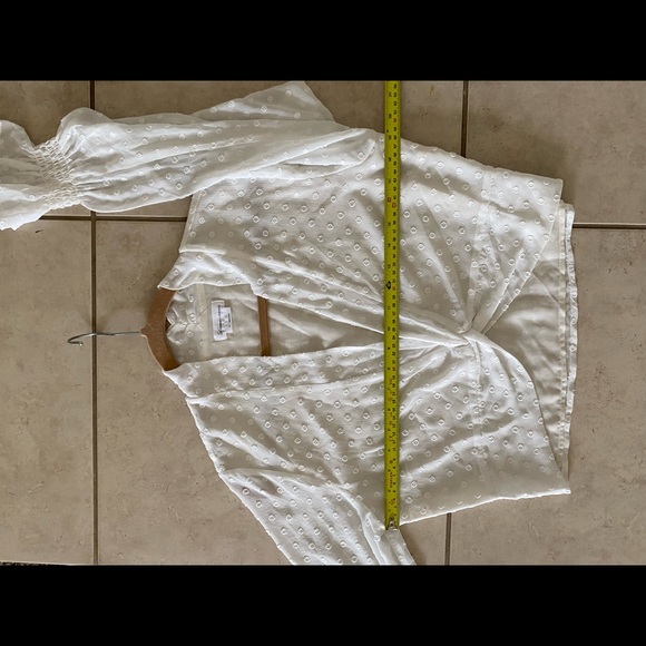 Lovers + Friends White Dotted Long Sleeve Flouncy Top Size M 🌿A6 - Picture 9 of 10